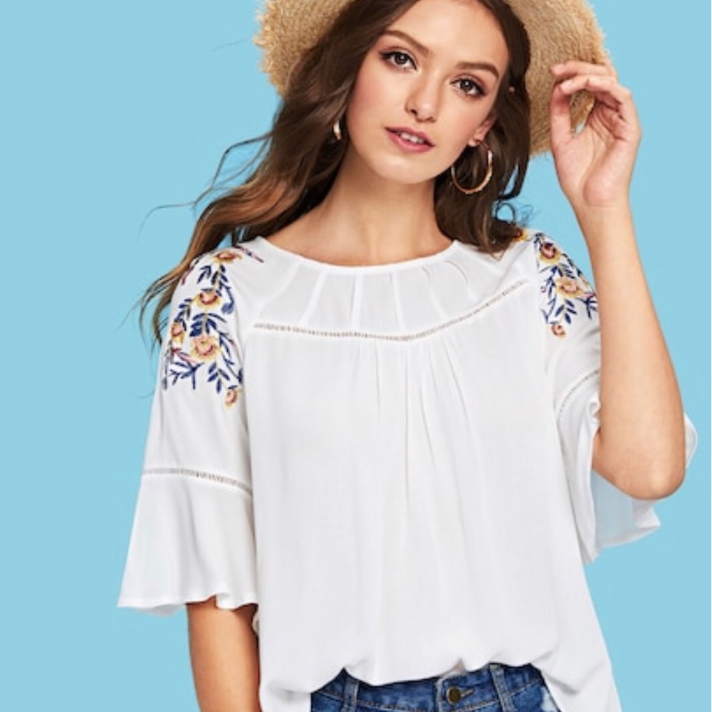Flounce Sleeve Embroidered Blouse